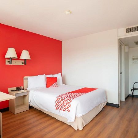 Oyo Hotel Willcox Luaran gambar