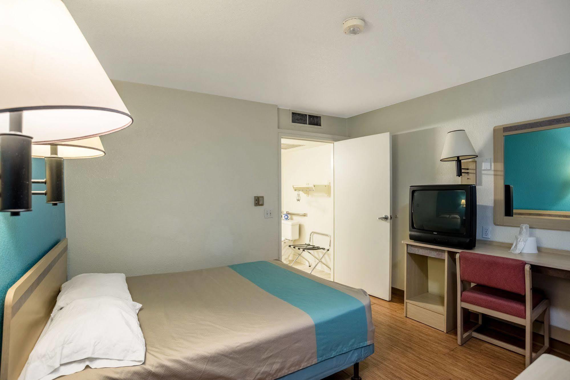 Oyo Hotel Willcox Luaran gambar