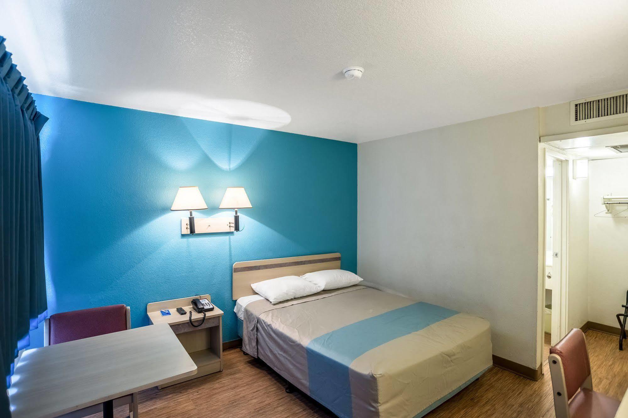 Oyo Hotel Willcox Luaran gambar